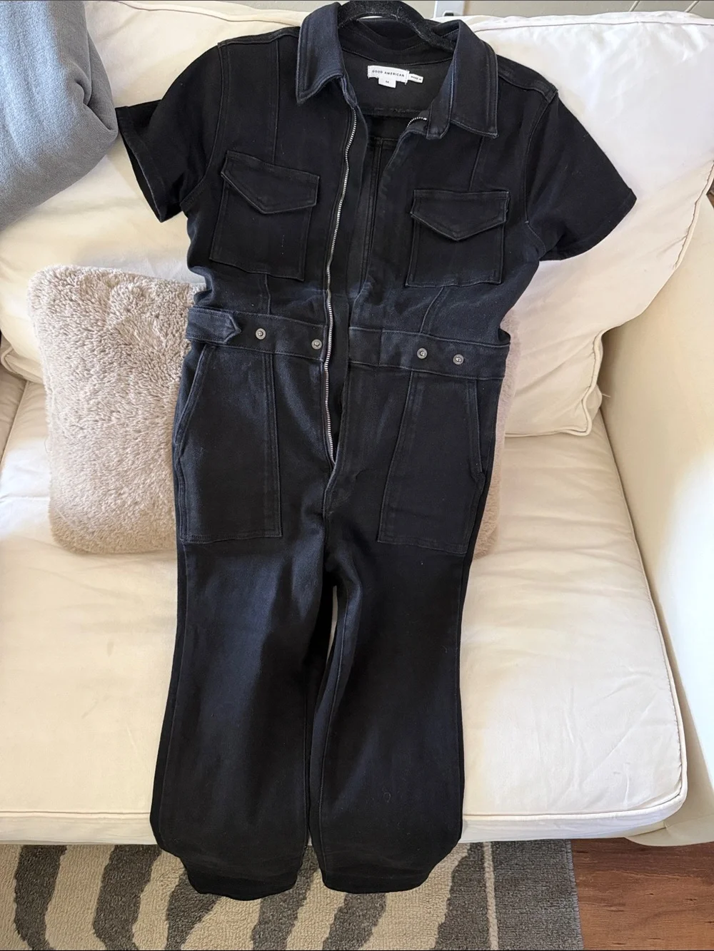 Good American Black Short-Sleeve Utility Jumpsuit - Picture 2 of 2